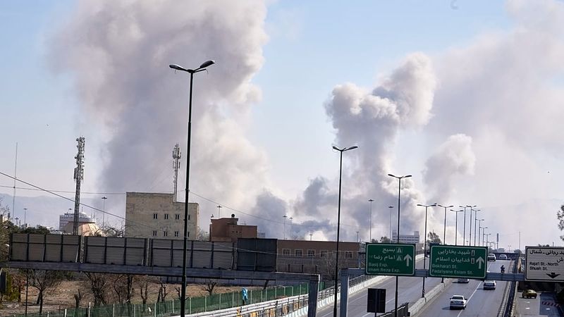 Orta Doğu'da ABD-İsrail İran'a Saldırıları Yedinci Gününe Taştı