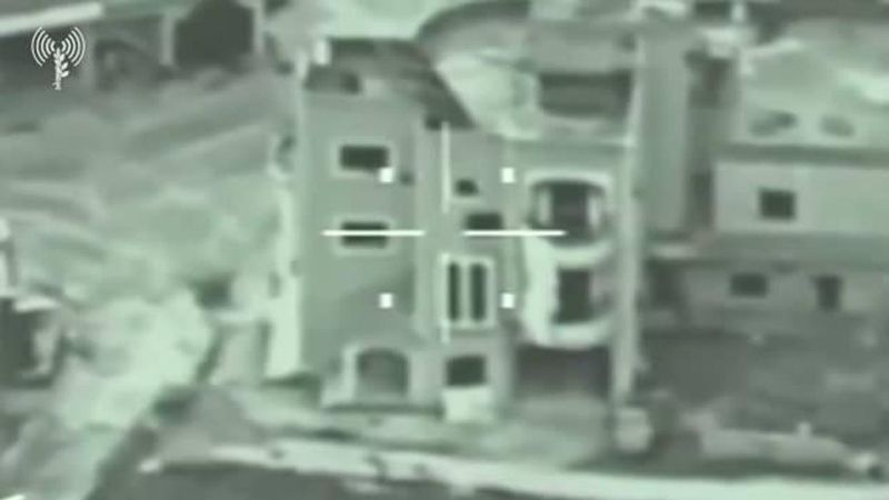 İsrail'in Lübnan Güneyinde Yaptığı Hava Saldırılarında 3 Kişi Öldü