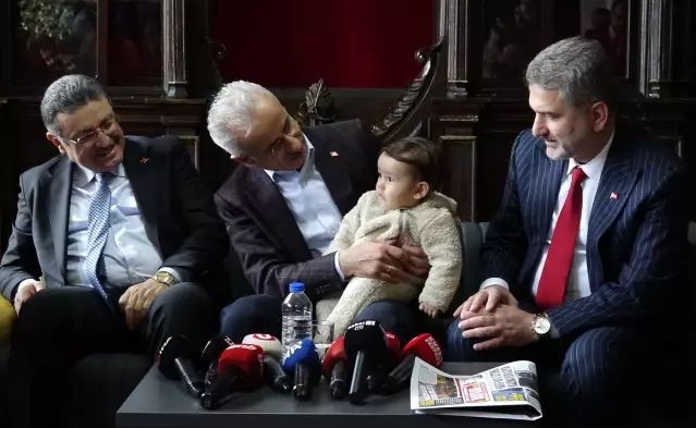 Ulaştırma Bakanı Uraloğlu Trabzon Gazeteciler Cemiyeti'ni Ziyaret Etti