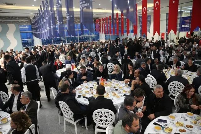 Özlem Çerçioğlu, Aydın'ın 17 İlçesinden Muhtarlarla İftar Programında Buluştu