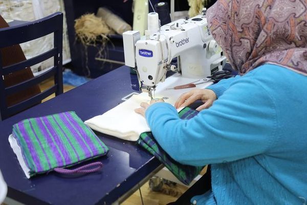 Gaziantep’te Kutnu Kumaşı Dokumacılığı Eğitimlerle Canlandırılıyor
