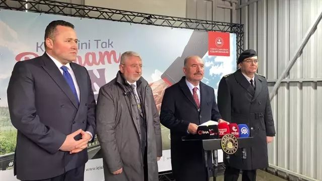 Çorum Valisi Ali Çalgan’dan Trafik Denetim Noktasına Bayram Ziyareti