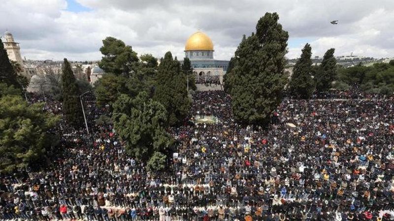 Mescid-i Aksa'da Haftalar Sonra İlk Cuma Namazı Kılındı