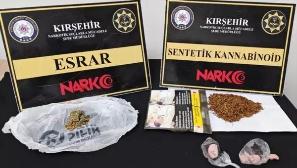 Kırşehir'de Uyuşturucu Operasyonunda 2 Şüpheli Tutuklandı