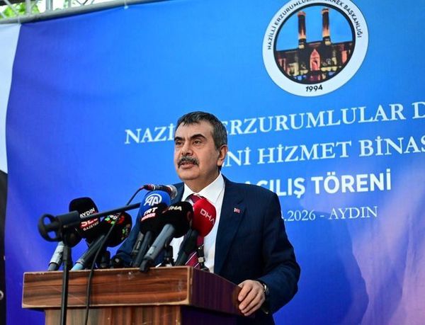 Milli Eğitim Bakanı Tekin, Nazilli’de Erzurumlular Derneği’nin Açılışına Katıldı
