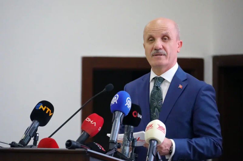 YÖK Başkanı Özvar: Vakıf Üniversitelerinde de Kontenjanlar Azaltılacak