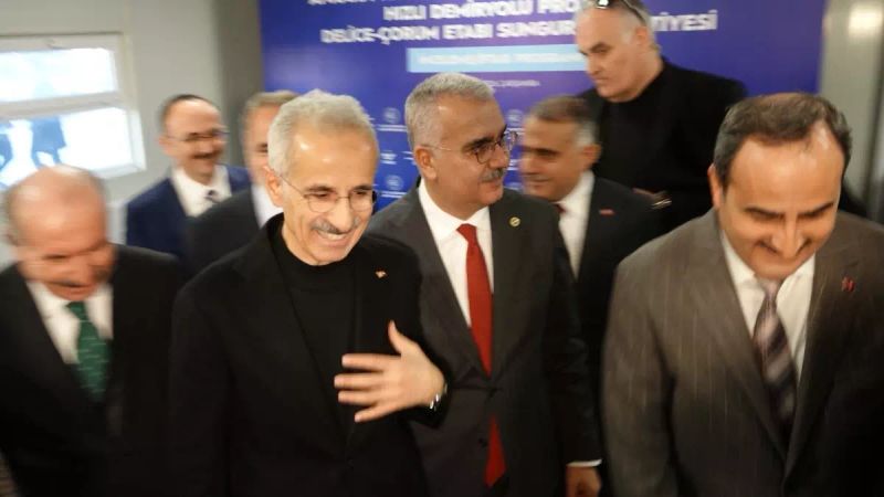 Ulaştırma Bakanı Uraloğlu: Ankara-İstanbul Süper Hızlı Tren Projesi Seyahat Süresini 80 Dakikaya İndirecek