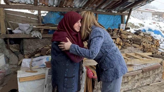 Bilecik'te Şehit Sedat Çakır'ın Annesine Anlamlı Ziyaret