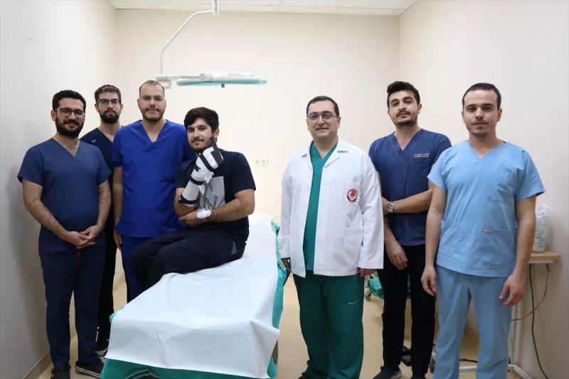 Isparta'da Kopan Bacak Başarılı Ameliyatla Yeniden Dikildi