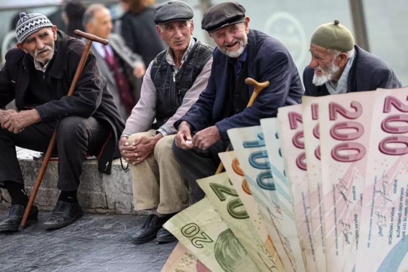 SGK, Sahte Sigortalılık Nedeniyle Yüzbinlerce Emekliliği İptal Etti