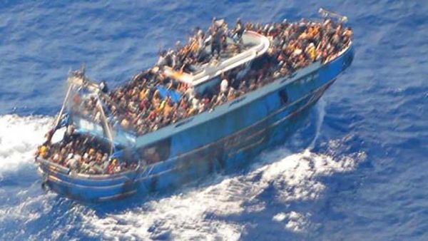 Yunanistan Açıklarında Göçmen Faciası: 22 Kişi Hayatını Kaybetti