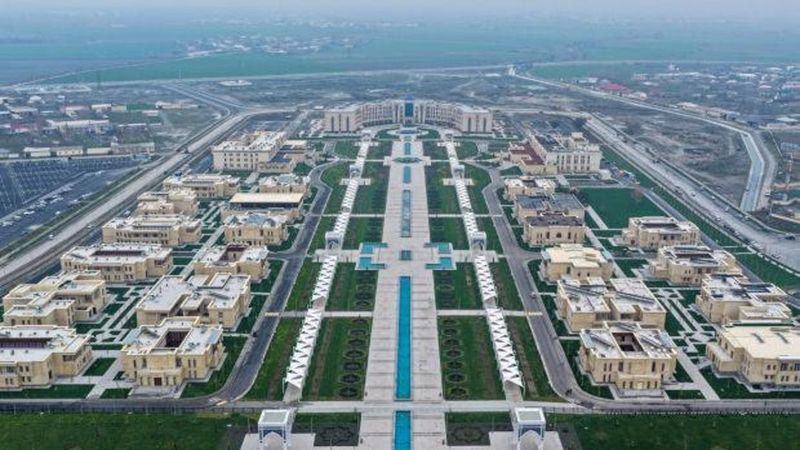 Semerkand'daki İmam Buhari Külliyesi Yenilenerek Ziyarete Açıldı