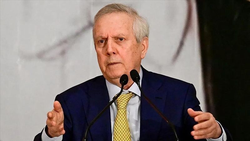 Aziz Yıldırım Fenerbahçe Başkanlığı İçin Aday Olmayacağını Açıkladı