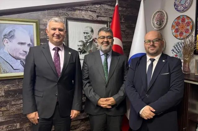 Trakya Üniversitesi Anadolu Ajansı Edirne Bölge Müdürlüğü’nü Bayramda Ziyaret Etti