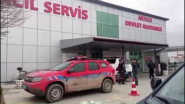 Akyazı'da Akrabalar Arasında Silahlı Kavga: 2 Yaralı