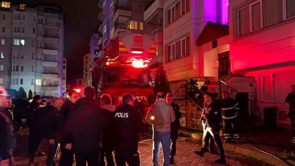 Ordu'da Daire Yangını: 81 Yaşındaki Adam Ağır Yaralandı