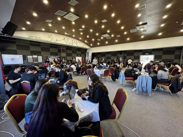 Elazığ'da Türkiye Uzay Ajansı Liderliğinde Astro Hackathon Başladı