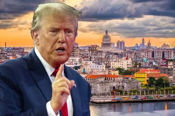 Trump: Küba'yı Ele Geçirme Onuru Bana Ait Olacak