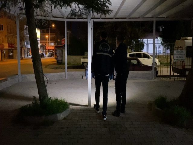 Bursa İnegöl'de Bıçaklı Kavgada Bir Kız Tutuklandı