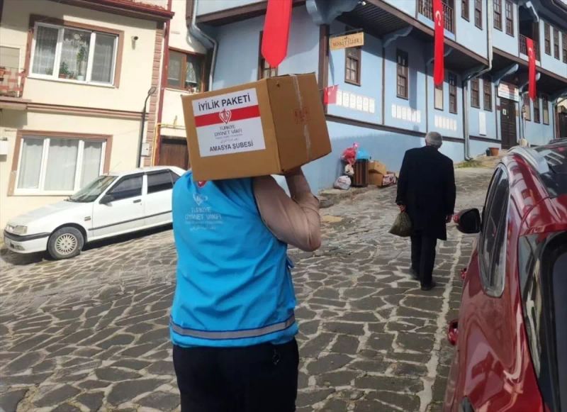Amasya'da Ramazan Öncesi İhtiyaç Sahiplerine Yardım Dağıtıldı