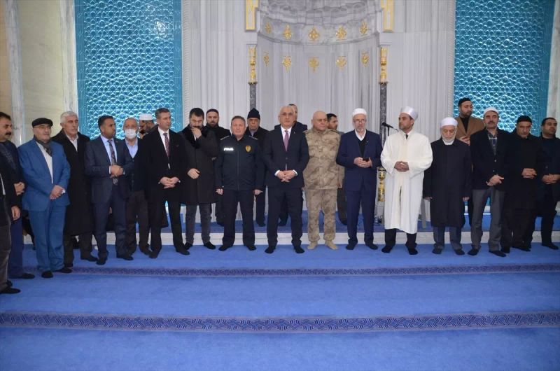 Muş'ta Husumetli Aileler İmam-ı Şafi Camisi'nde Barıştı