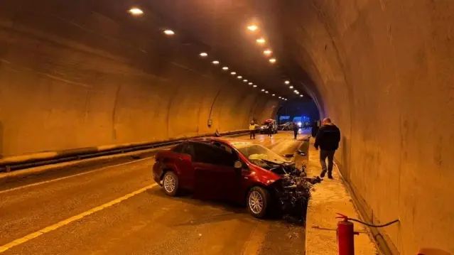 Karabük'te Tünelde Çarpışma: 7 Kişi Yaralandı