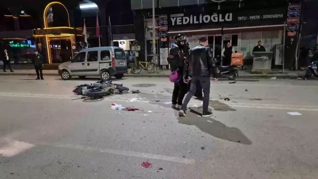 Eskişehir'de Motosiklet ve Otomobil Çarpıştı: Bir Kişi Ağır Yaralandı