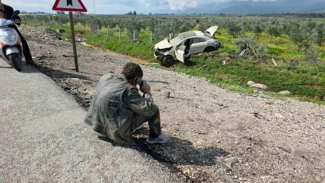 Hatay’da Şarampole Devrilen Aracın Sürücüsü Yaralanmadan Kurtuldu
