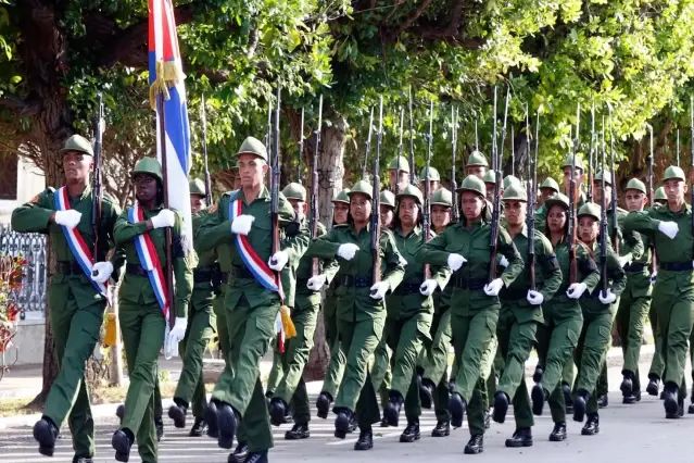 Küba, ABD Saldırısına Karşı Askeri Hazırlıklarını Sürdürüyor
