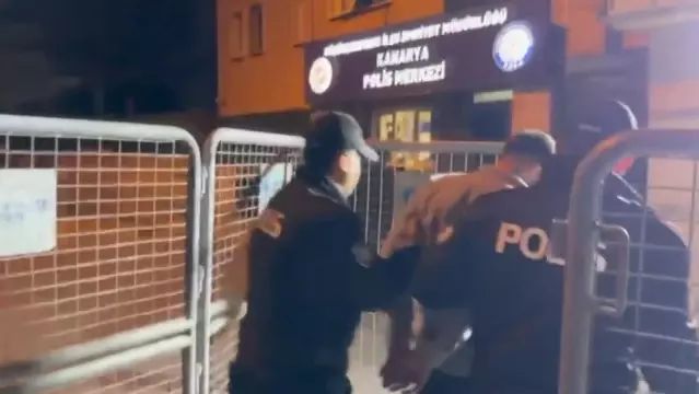 Küçükçekmece'de Havai Fişek Atan Genç Gözaltına Alındı