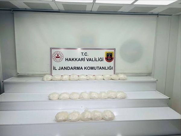 Yüksekova'da 22,5 Kilogram Sentetik Uyuşturucu Yakalandı