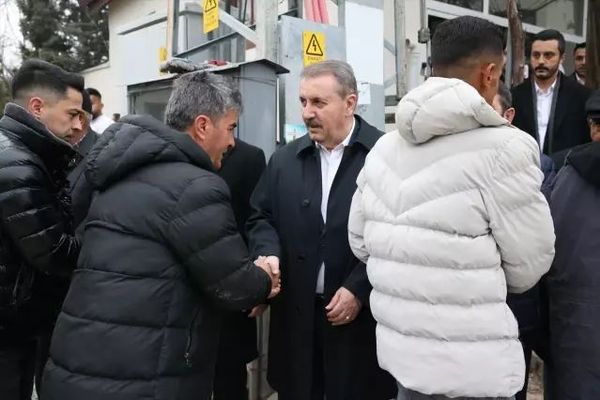 Mustafa Destici'den İslam Ülkelerine Birlik ve Kardeşlik Çağrısı