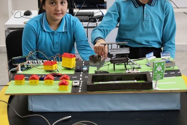 Çankırı Orta Öğrencileri TÜBİTAK Yarışmasında Bölge Üçüncüsü Oldu