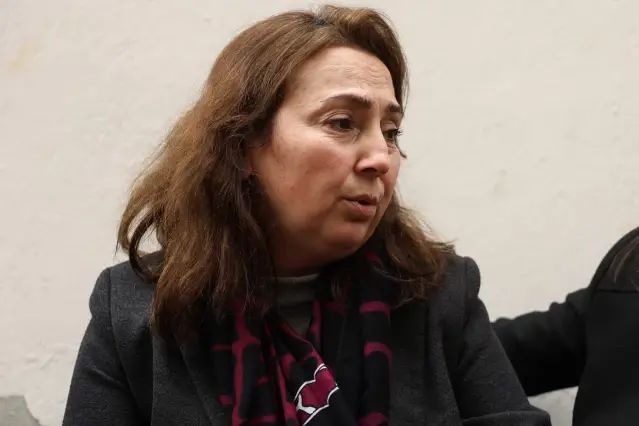 9,5 Yıldır Tutuklu Olan Figen Yüksekdağ, Ağabeyinin Cenazesi İçin Adana'da