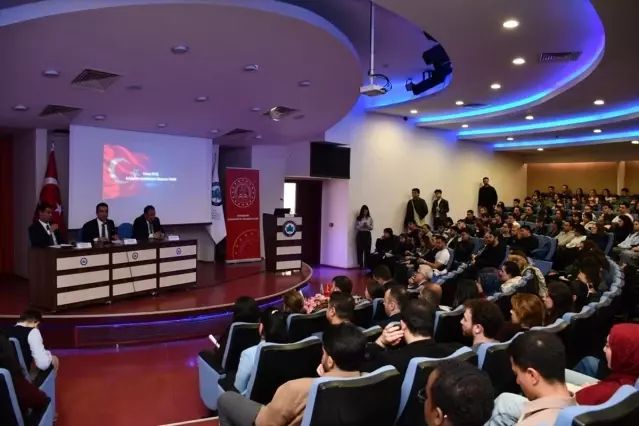 Eskişehir'de Üniversitelere Yönelik Dolandırıcılık Farkındalık Paneli Düzenlendi