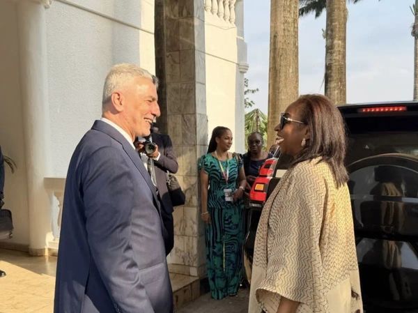 Bakan Bolat, Nijerya ile Ticaret İlişkilerini Geliştirme Görüşmesi Yaptı