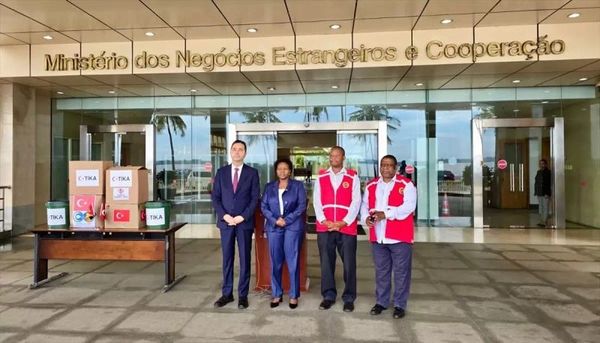 Türkiye, Mozambik'e 257 Tonluk İnsani Yardım Gönderdi