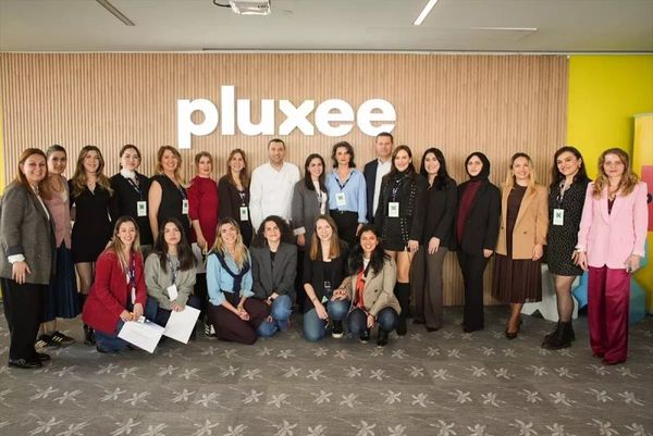 Pluxee Türkiye'de Kadın Temsilinde Önemli Artış Sağladı