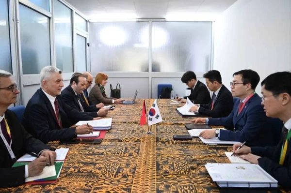 Türkiye ve Kore, Serbest Ticaret Anlaşması'nı Geliştirmek İçin Görüşmelerde Bulundu