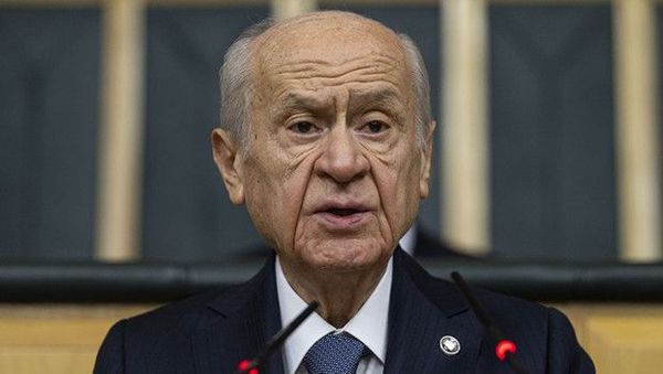 MHP Lideri Bahçeli Şehit Pilotun Ailesine Başsağlığı Diledi