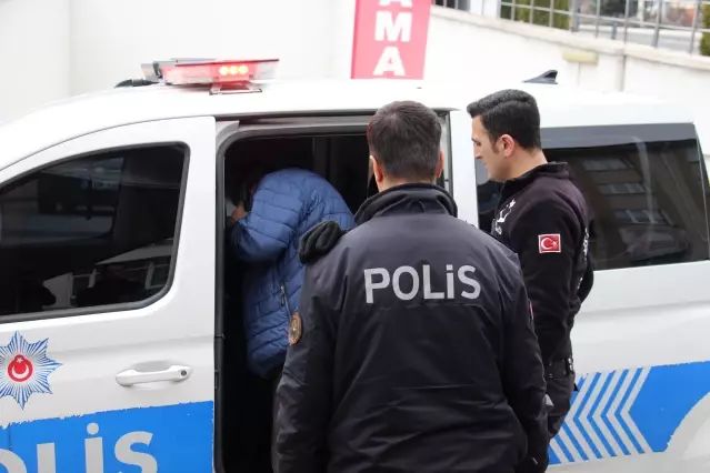 Bolu'da Gazeteci Yagız Ekmen, Kuyumcu Sahibi Tarafından Darbedildi