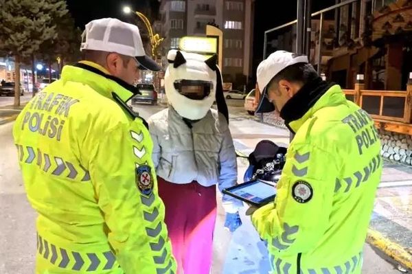 Aksaray'da Yetersiz Ehliyetle Motosiklet Kullanan Sürücüye 11 Bin 629 Lira Ceza