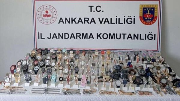 Ankara'da 3,2 Milyon Liralık Kaçak Saat Operasyonu Gerçekleştirildi