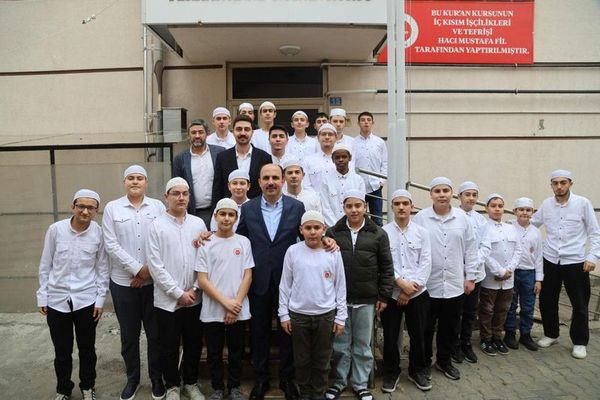 Başkan Altay’dan Hafız Adaylarına Aylık 2 Bin Lira Eğitim Desteği Müjdesi