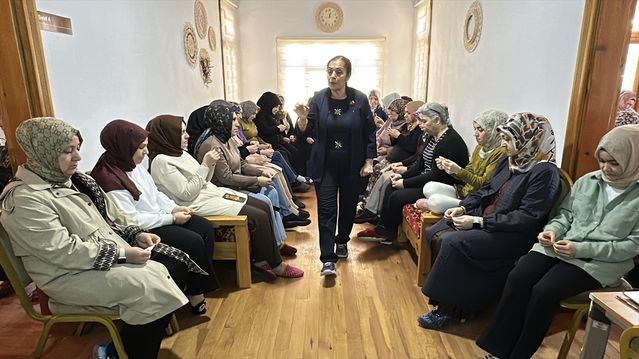 Çubuk Belediyesi Kadınlara Aile İçi İletişim Eğitimi Verdi