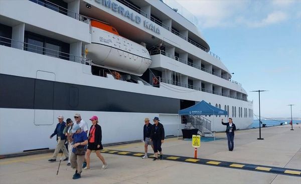 Emerald Kaia Lüks Yolcu Gemisi Bodrum Limanına Ulaştı