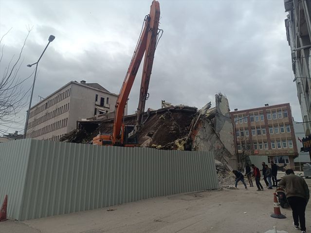 Keşan'da Talimatı İhlal Eden Yükleniciye 160 Bin Lira Ceza Verildi
