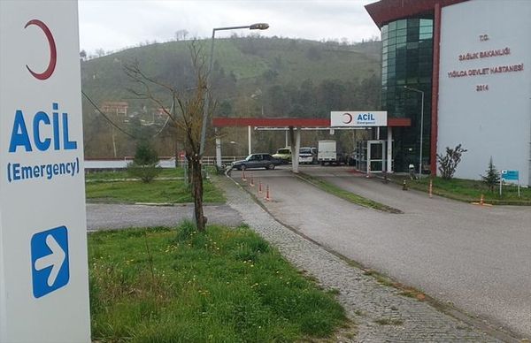 Yığılca'da 3 Çocuk da Dahil 5 Kişi Karbonmonoksit Zehirlenmesi Nedeniyle Hastaneye Kaldırıldı