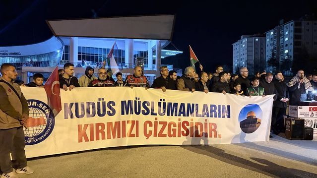 Burdur'da İsrail'in Saldırıları Araç Konvoyuyla Protesto Edildi