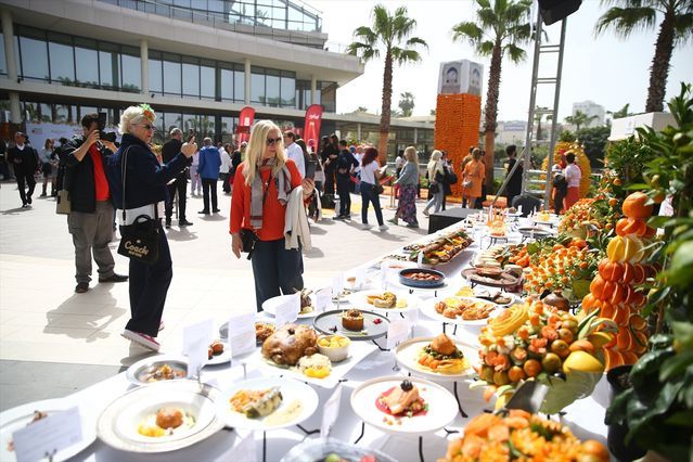 Adana'da 14. Uluslararası Portakal Çiçeği Karnavalı'nda Portakallı Lezzetler Yarışması Düzenlendi
